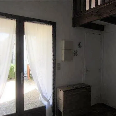 Villa Maison Saint-georges-de-didonne, 3 Pieces, 4 Personnes - Fr-1-305-1427